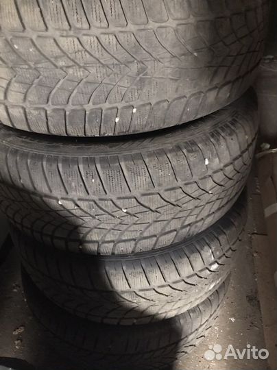 Dunlop SP Winter Sport 235/55 R17