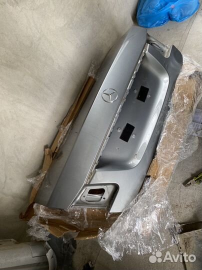 Крышка багажника w212