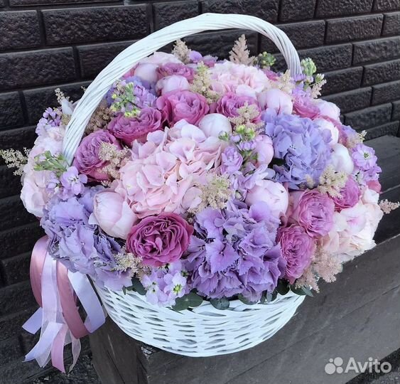 Корзина с цветами