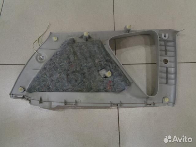 Обшивка стойки задняя правая (внутри) Toyota Coro