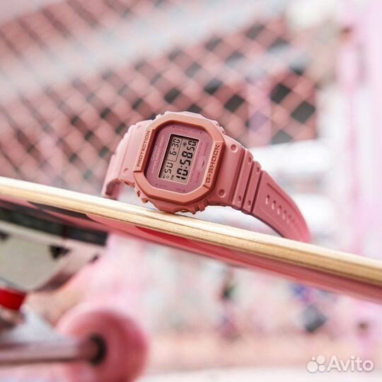 Часы Casio G-Shock DW-5600SL-4A4