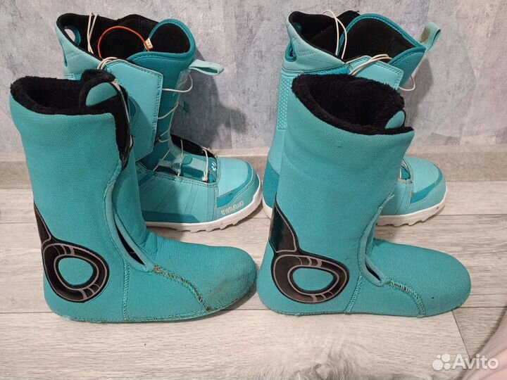 Сноубордические ботинки женские 37