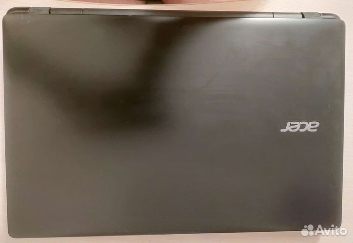 Ноутбук Acer E5-551G-F63G