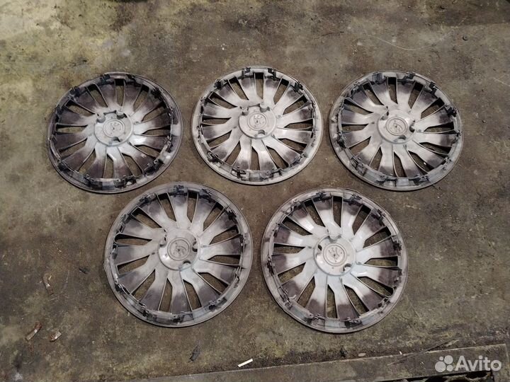 Колпаки на колеса