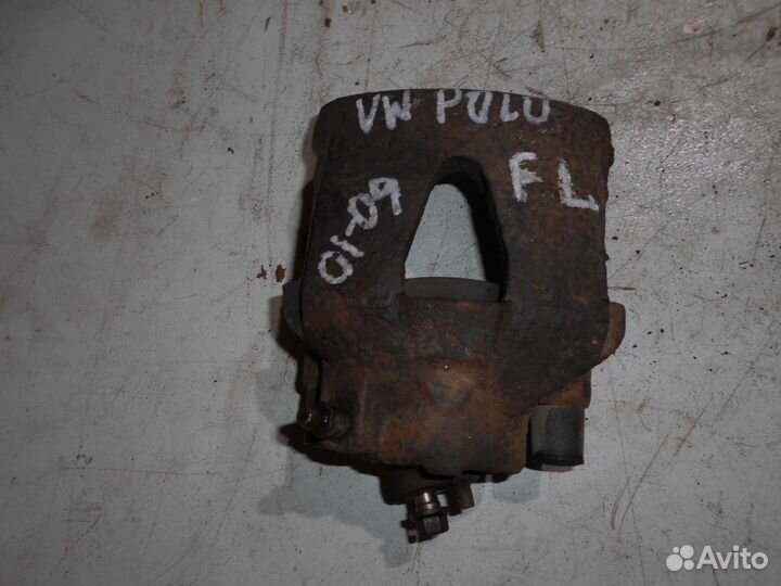 Суппорт передний левый VW Polo