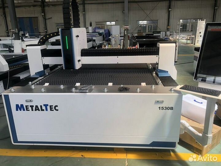 Станок для резки металла 2000W MetalTec 1530B