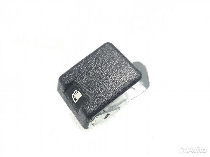 Ручка открывания бензобака Mitsubishi Pajero Sport