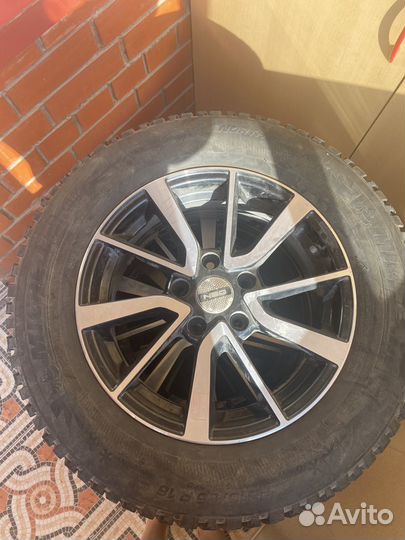 Диски литые R16 с зимней резиной Michelin