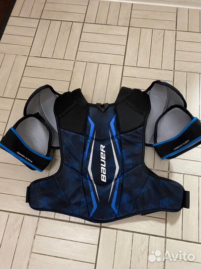 Нагрудник хоккейный bauer sr L