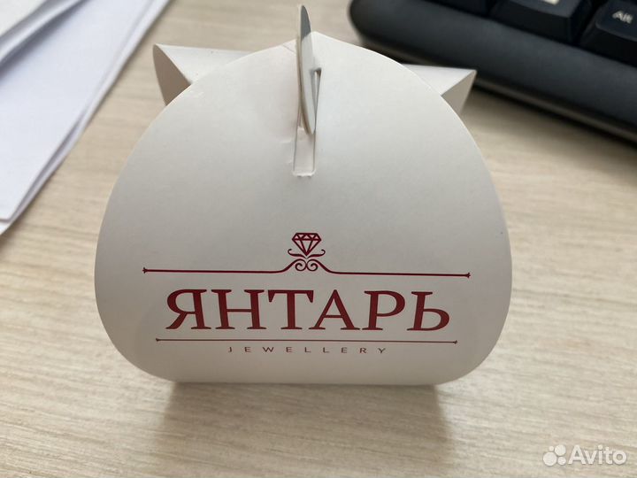 Золотые серьги 585 пробы новые