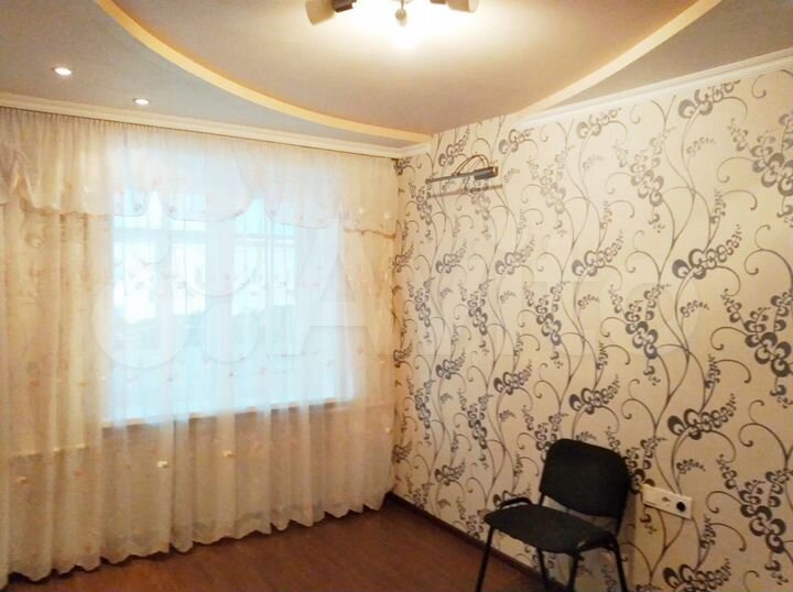 4-к. квартира, 93 м², 5/5 эт.