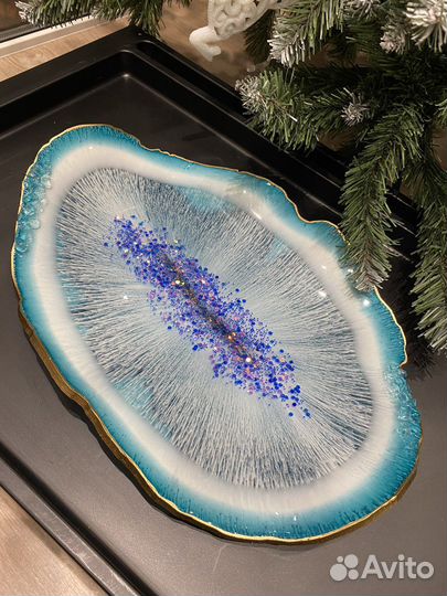 Блюдо из эпоксидной смолы