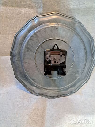 Часы оловянные винтажные