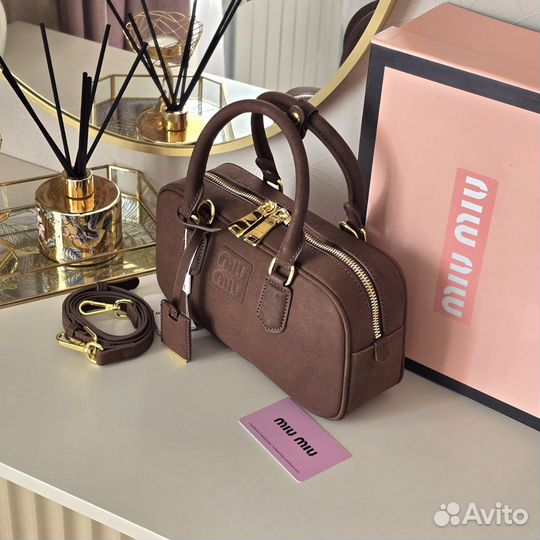 Сумка замшевая Miu Miu