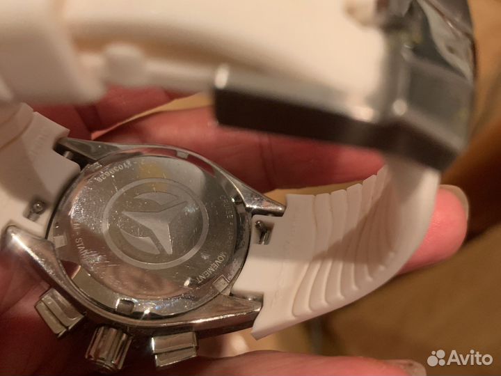 Часы наручные