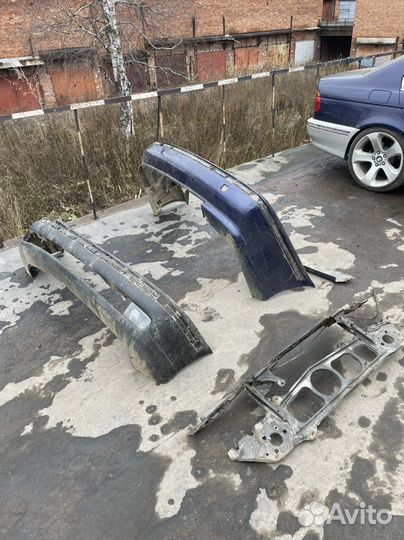 Бампер задний на BMW e39