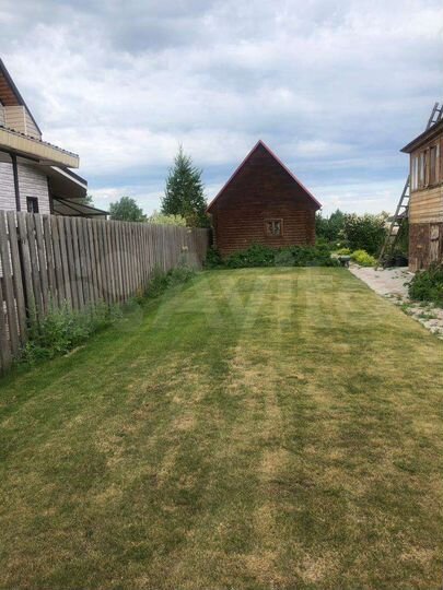 Дом 200 м² на участке 38 сот.