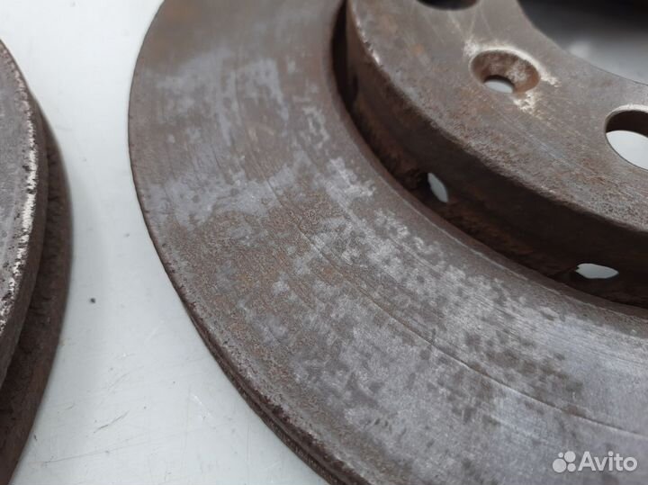 Диски тормозные передние Skoda Octavia A4 Golf 4