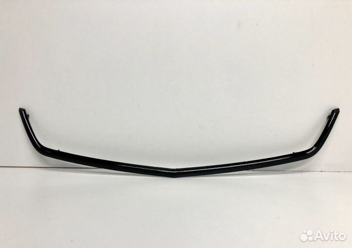 Молдинг решетки радиатора LADA Priora 2013-2018
