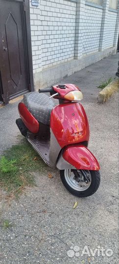 Скутер honda lead