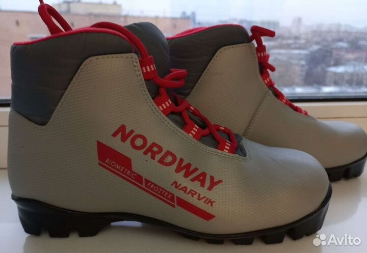 Лыжные ботинки nordway 35