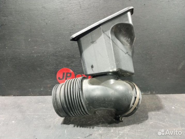 Патрубок воздушного фильтра Bmw 5 F11 N52B25AF