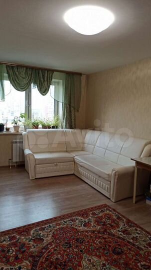 Комната 21 м² в 2-к., 10/19 эт.