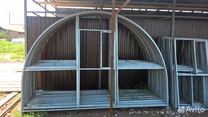 Арочная Теплица 3х4 метра высота 2 метра