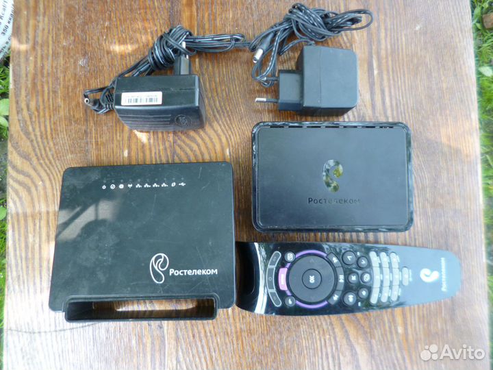 Wi-Fi роутер, тв приставка