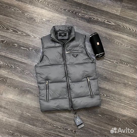 Жилетка мужская prada