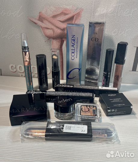 Продам Декоративную косметику Новая и бу