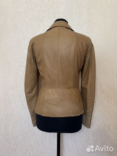 Пиджак женский из натуральной кожи цвета Camel