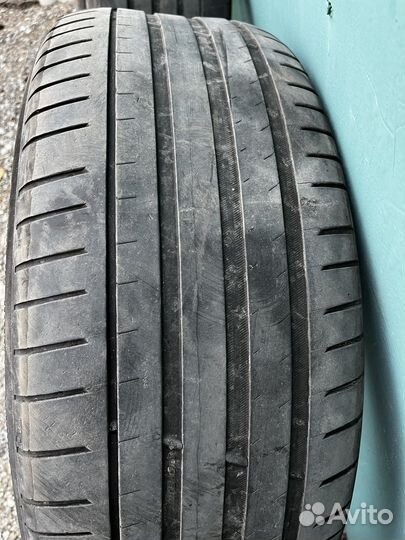 Michelin Pilot Sport 235/55 R19