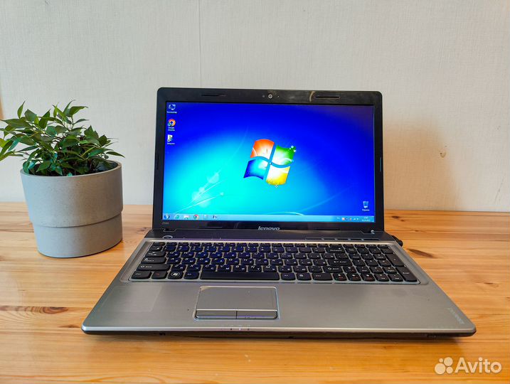 Ноутбук Lenovo (3 ядра/4gb DDR3/SSD 120gb)