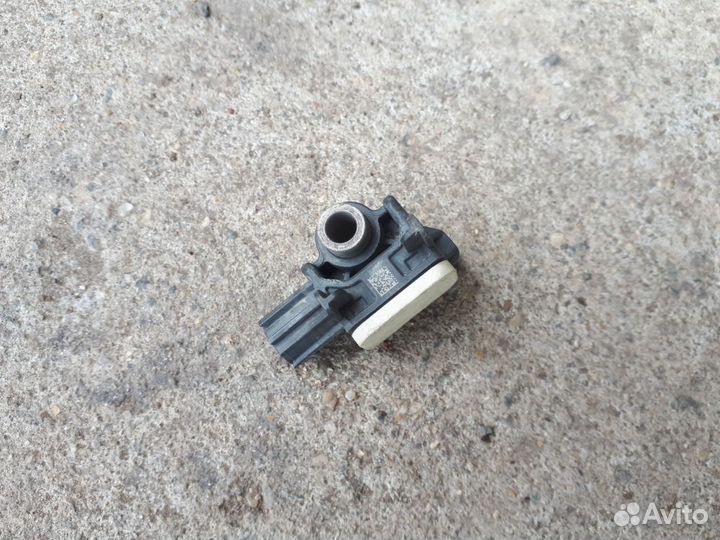 Датчик удара AIR BAG Infiniti QX56 QX80