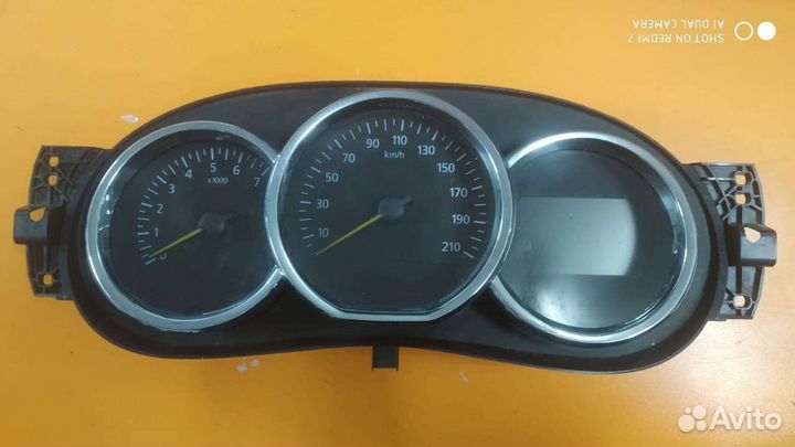 Панель / Щиток приборов Renault Logan 2