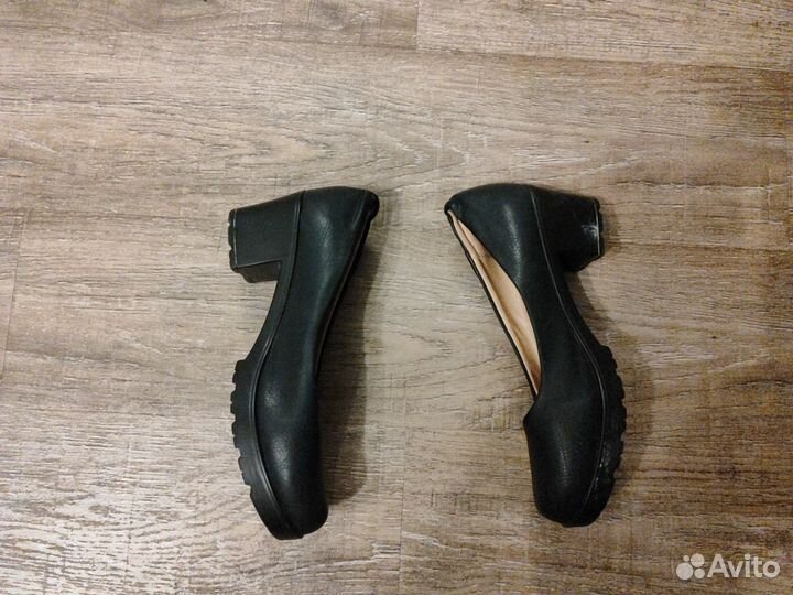 Туфли женские 38 размер