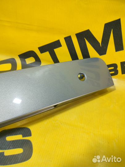 Накладка крышки багажника Mazda CX-7