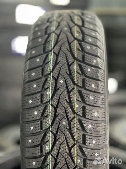 Arivo Ice Claw ARW8 235/60 R18 103T