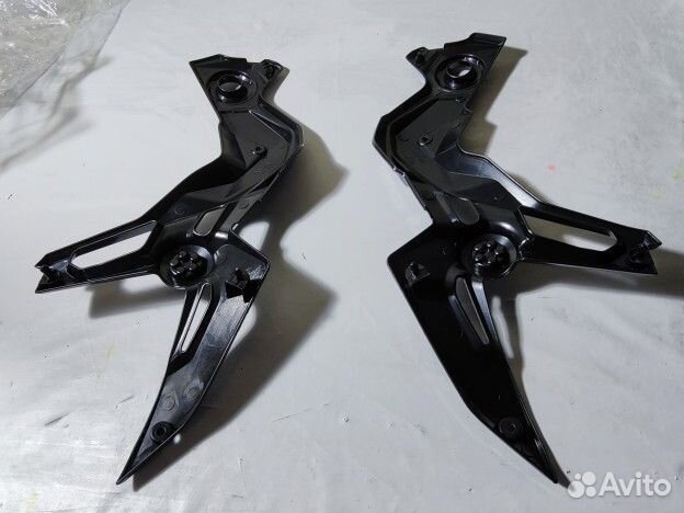 Накладка на раму Kawasaki Z900 22-24