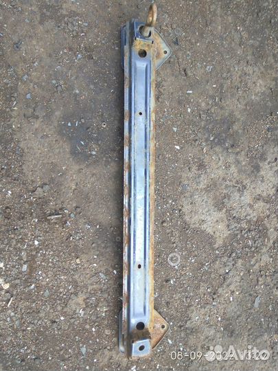 Усилитель заднего бампера на Мицубиси Ланцер 2010г