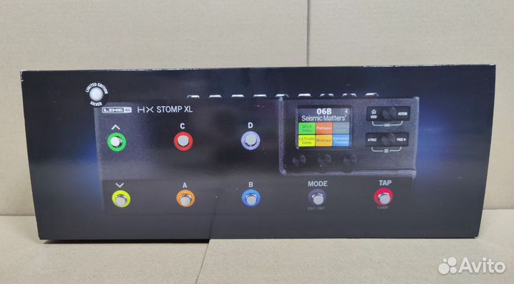 Гитарный процессор Line 6 HX Stomp XL серебристый