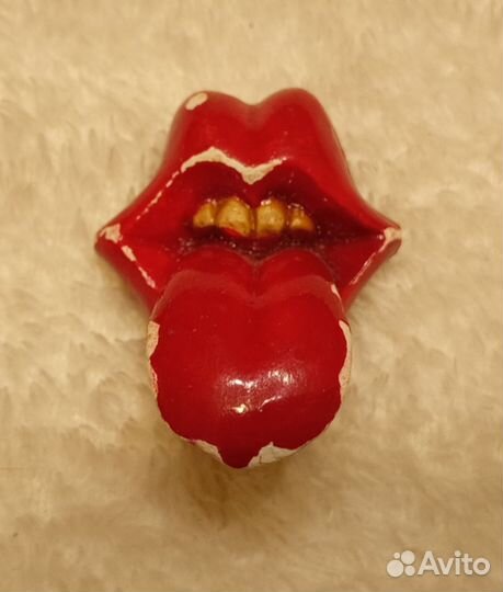 Брошь-значок СССР винтаж