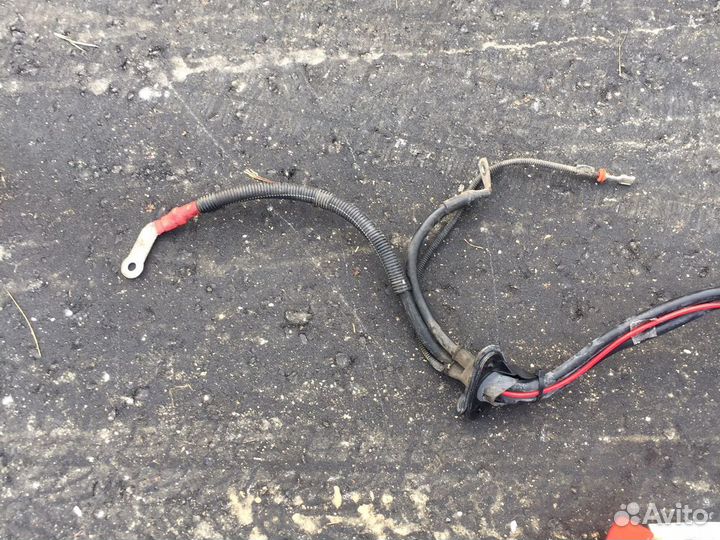 Плюсовой кабель на volvo XC 90