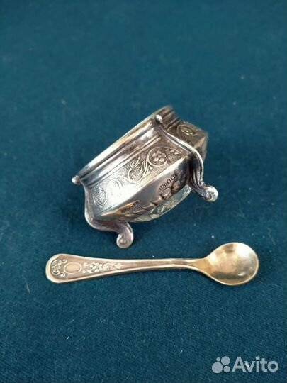 Мельхиоровая солонка с ложечкой