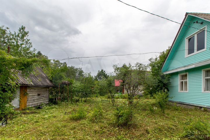 Дом 42,4 м² на участке 6 сот.