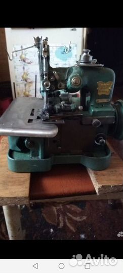 Оверлок для швейной машины