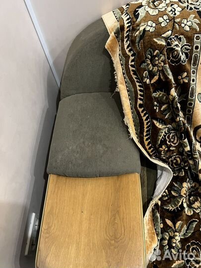 Угловой диван