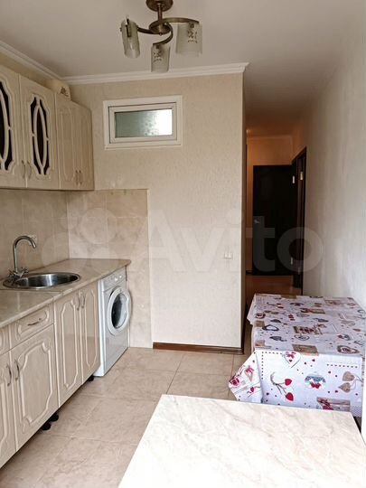 2-к. квартира, 40 м², 3/5 эт.