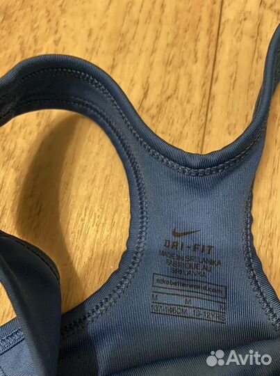 Топ спортивный nike 137